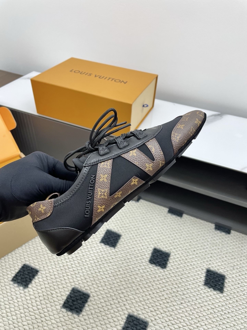 l0vis Vvtt0n trainer sneaker